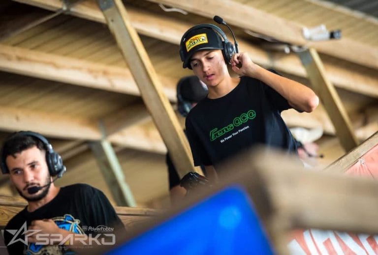 Championnat du Monde IFMAR 1/8 Nitro – Thornhill Racing Circuit
